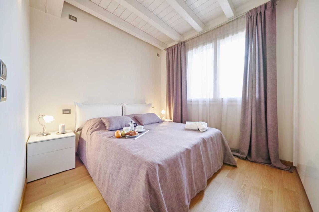 Warda A6 Apartment Desenzano del Garda Kültér fotó